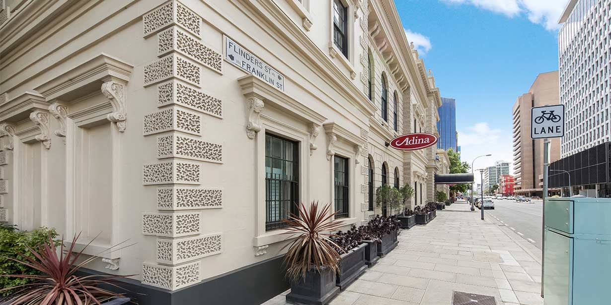 Adina Apartment Hotel