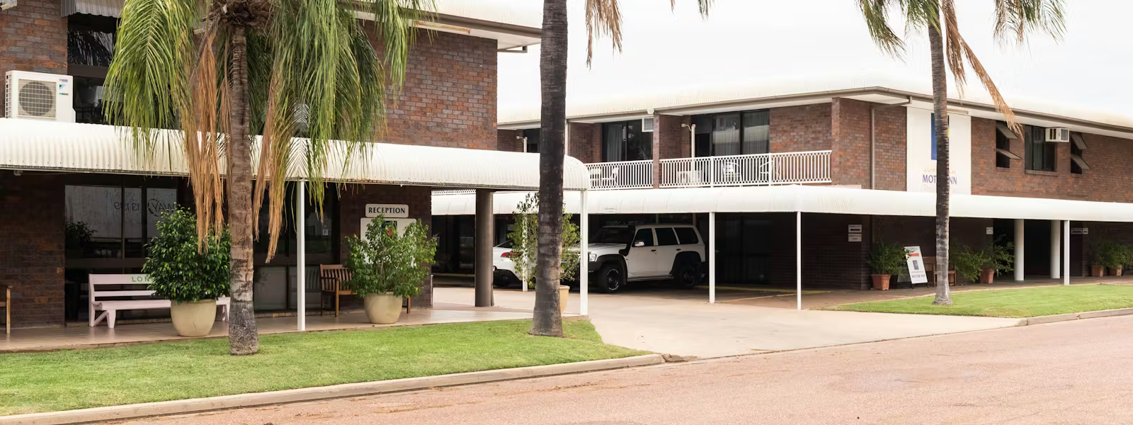 Longreach Motor Inn