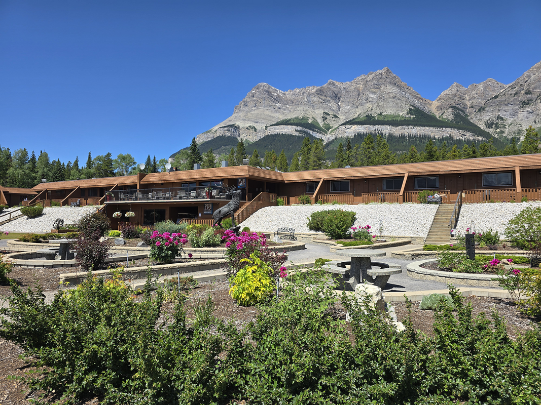 Crossing Resort